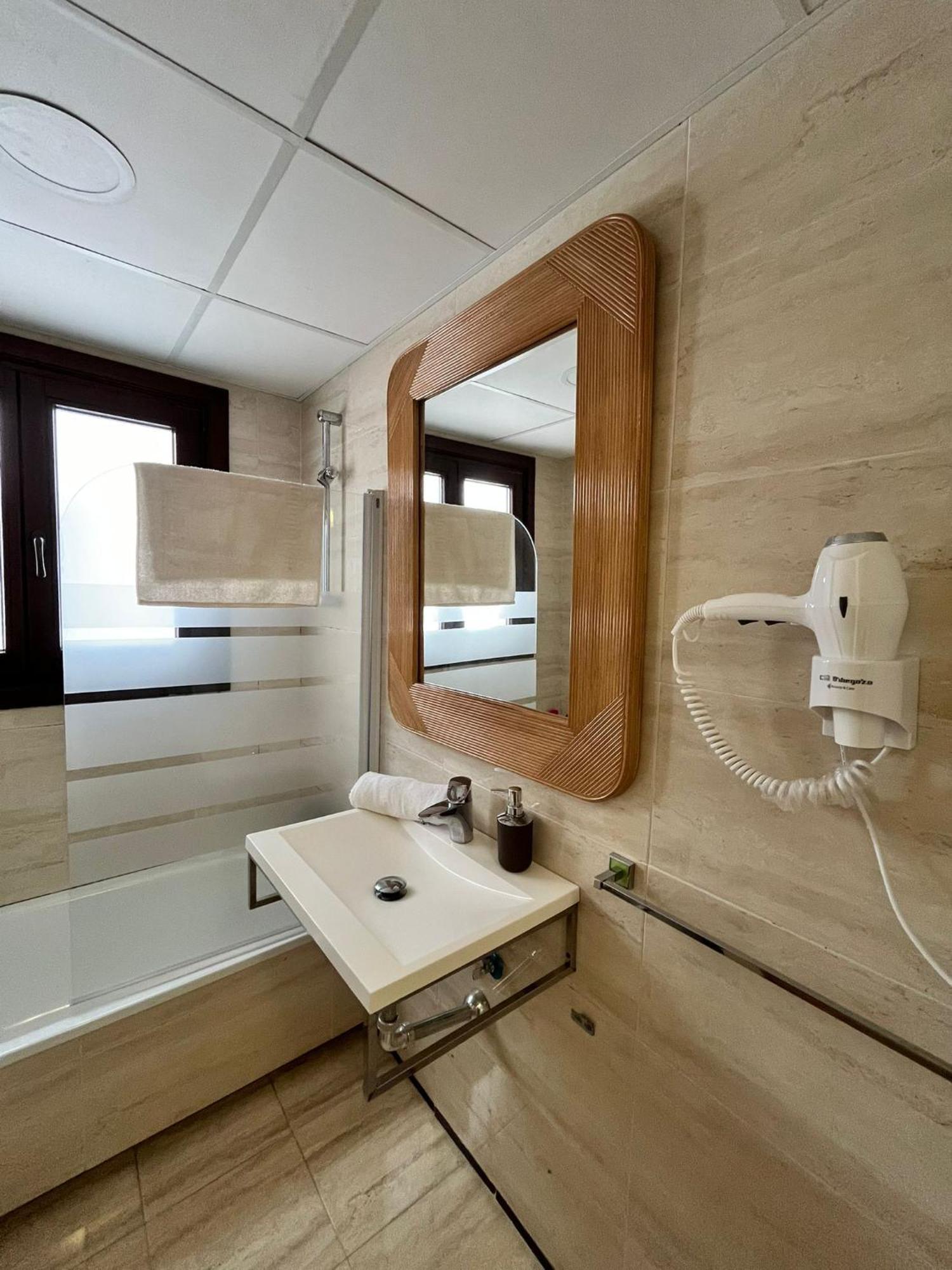 El Torcal Residences With Free Parking 말라가 외부 사진